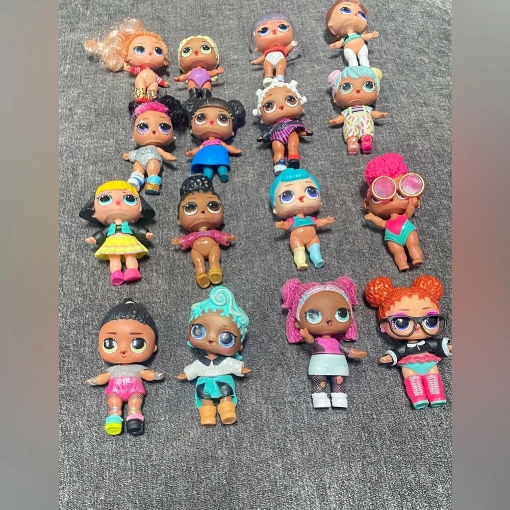 L.O.L. Surprise! Pink and Blue Dolls & Accessories Set